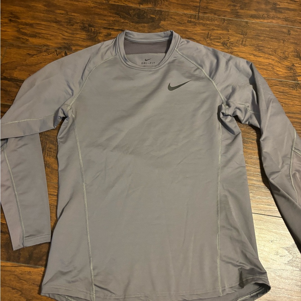 Nike Gray Long Sleeve Shirt